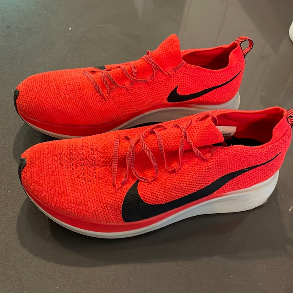 Nike Zoom Fly Flyknit